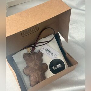 NWT Coach Bear Puffy Bag Charm in Signature Canvas & Leather Brass/Tan/Caramel